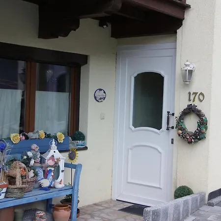 Haus Bergheim 아파트 *